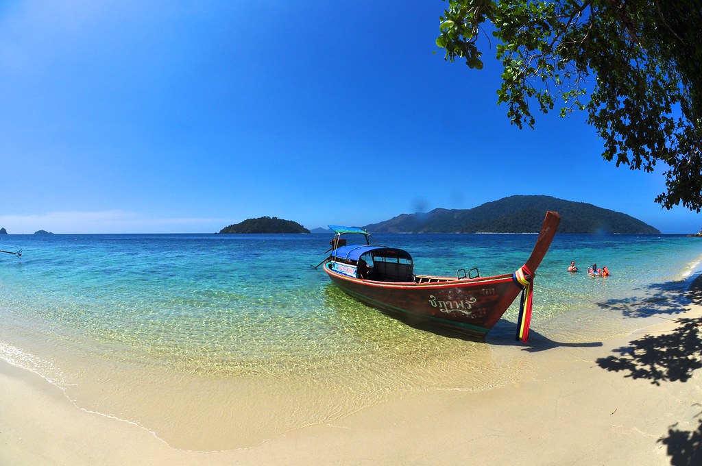 Koh Lipe, Thailand
Clearest Water Beaches