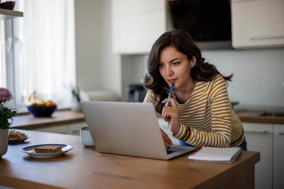 5 ChatGPT Prompts To Turn Your Skills Into Income